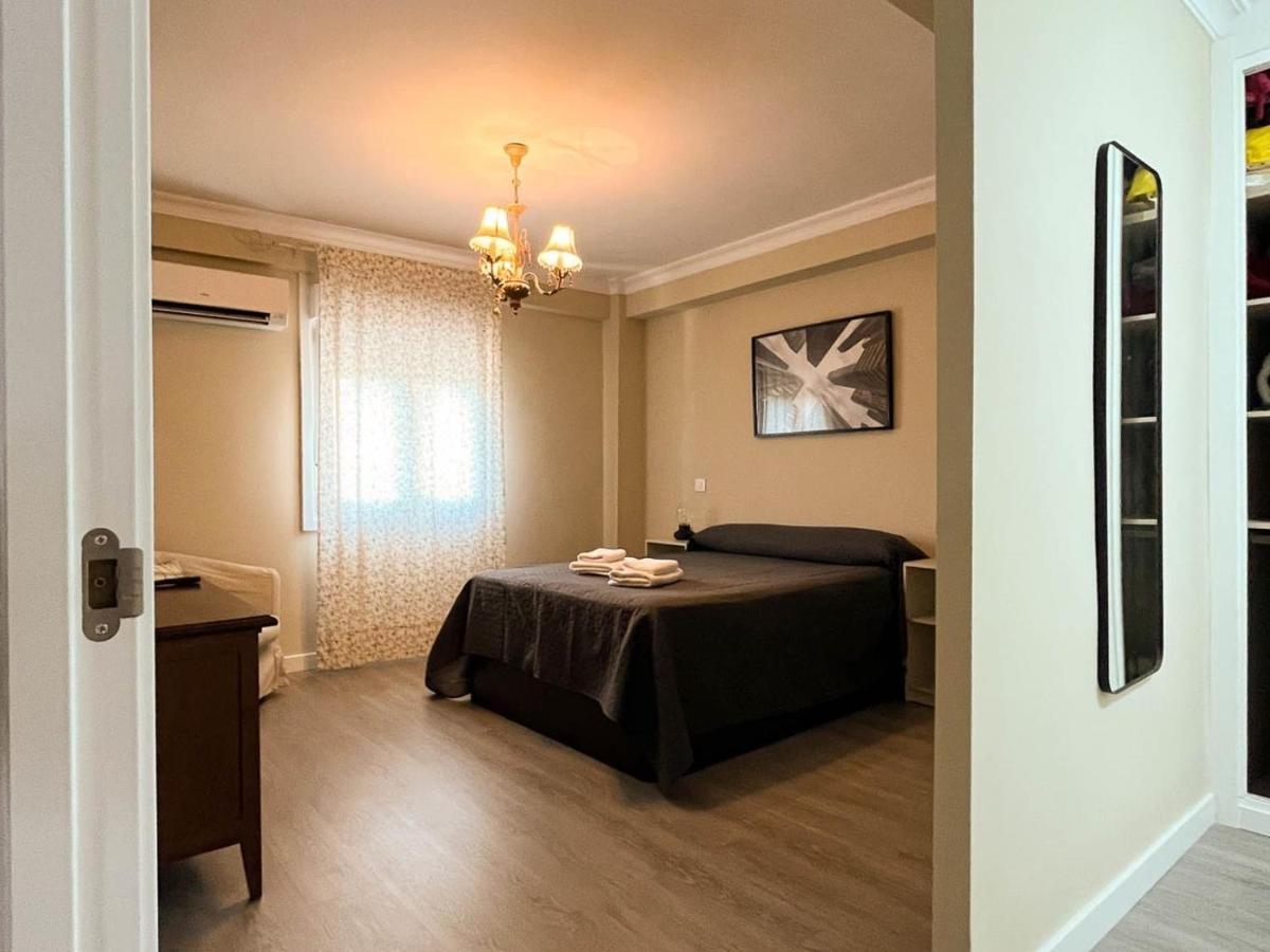 Apartamento Apartamento Gongora Sevilla Exterior foto